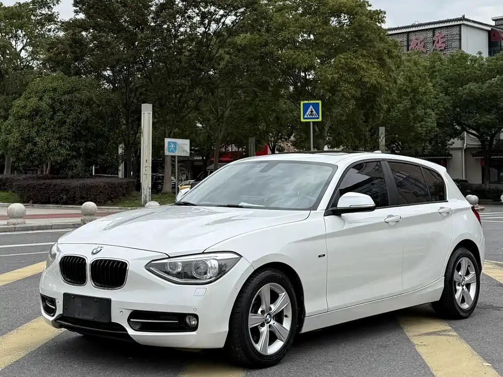 BMW 1 Series (Import) — миниатюра 2