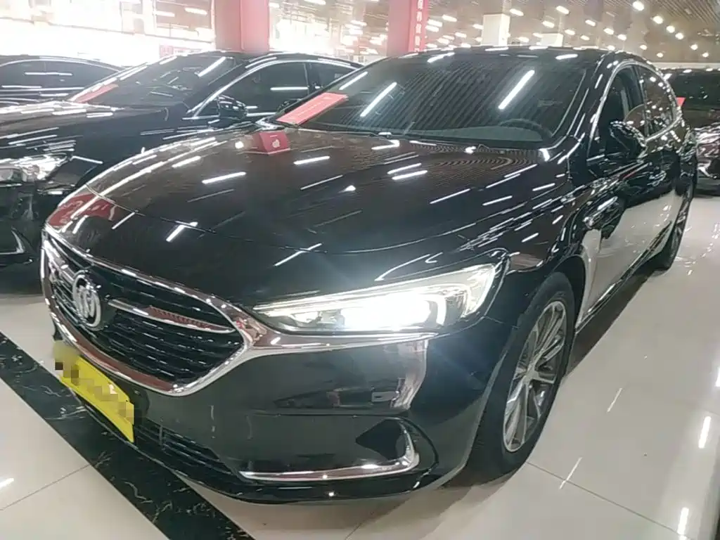 Buick LaCrosse — миниатюра 2