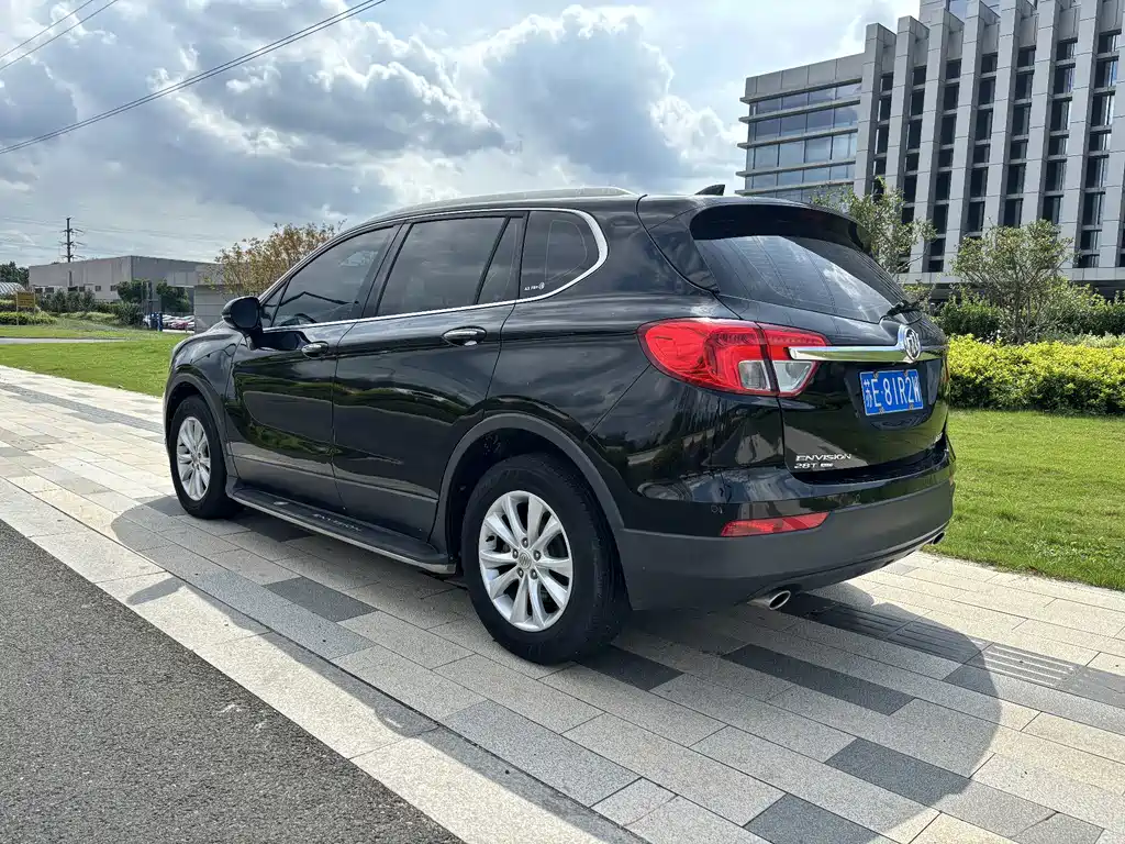 Buick Envision Plus — миниатюра 7