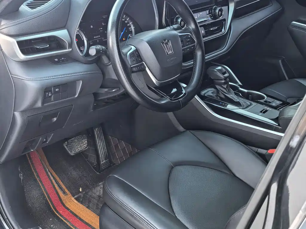Toyota Crown Kluger 2022 2.5L HEV Elite