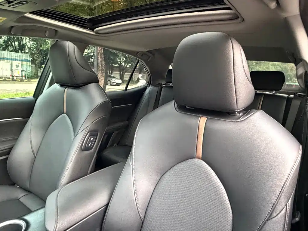 Toyota Camry 2.0GVP Leading Edition, фото 6