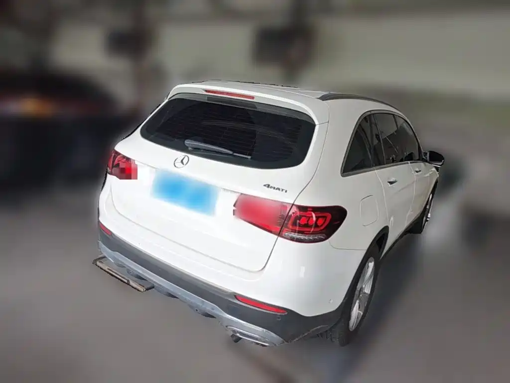 Mercedes-Benz GLC — миниатюра 10