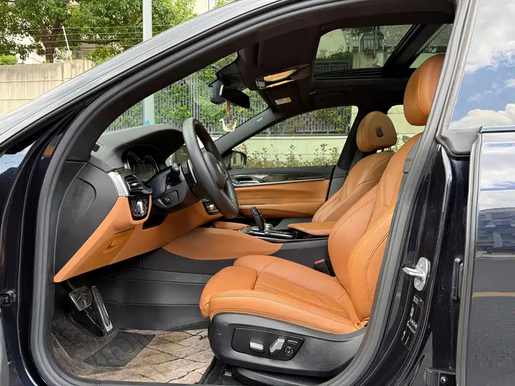BMW 6 Series GT — миниатюра 7