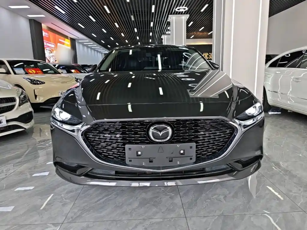 Mazda 3 Axela — миниатюра 3