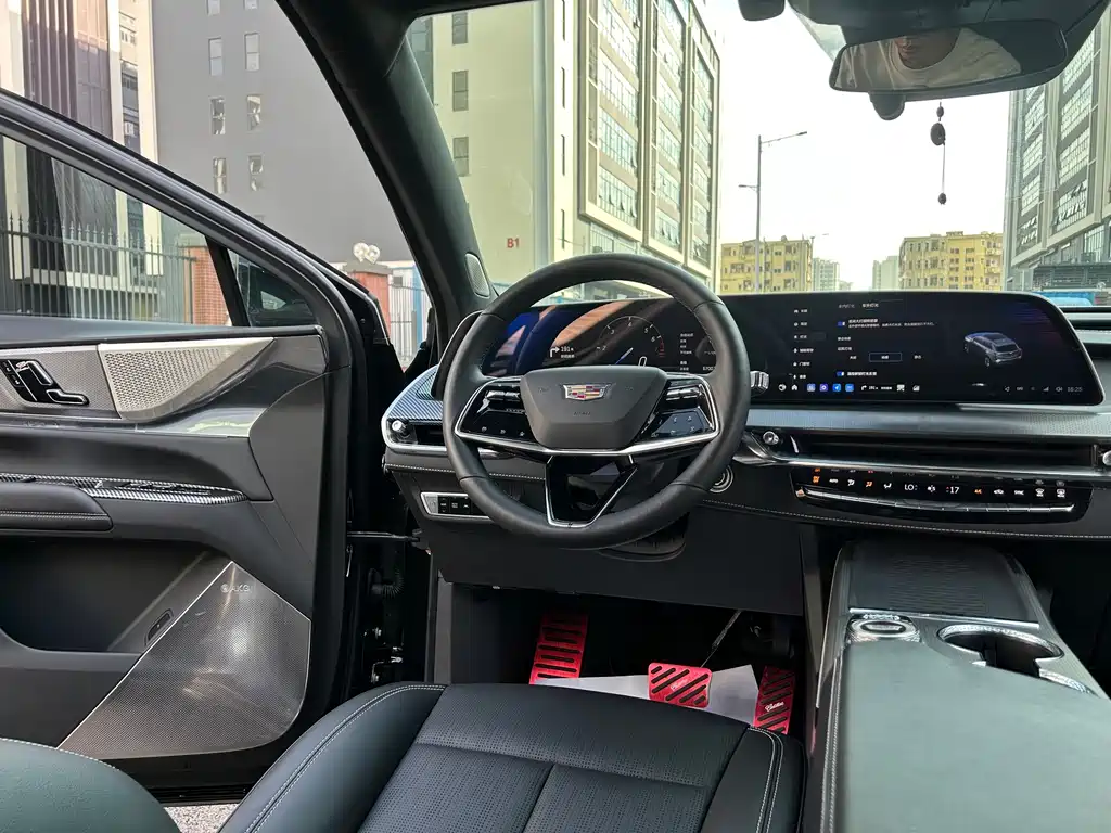 Cadillac XT5 — миниатюра 15