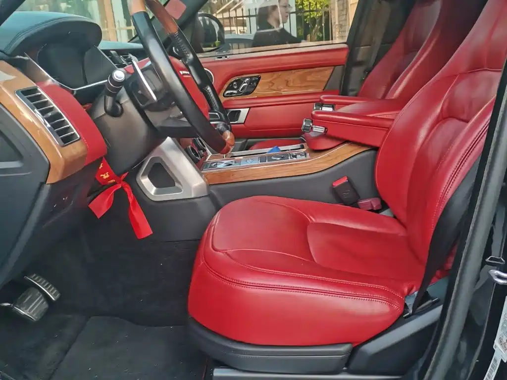 Land Rover Range Rover — миниатюра 3