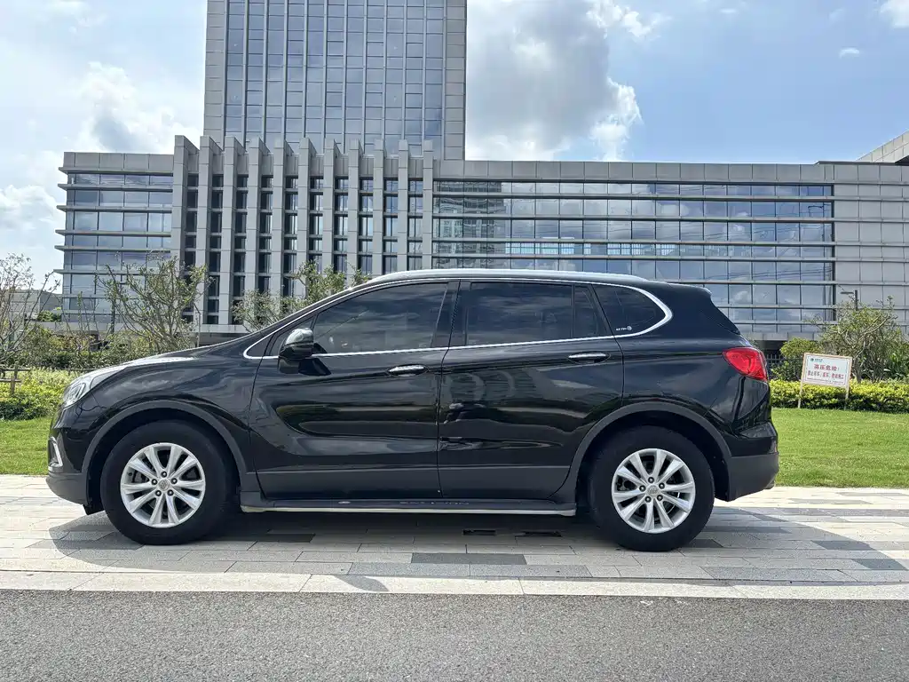 Buick Envision Plus — миниатюра 8