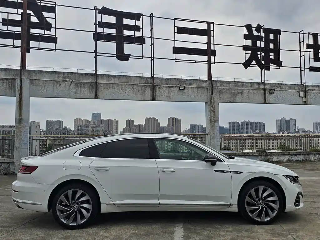 Volkswagen CC — миниатюра 4