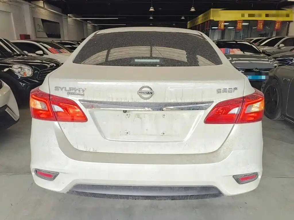 Nissan Sylphy — миниатюра 6