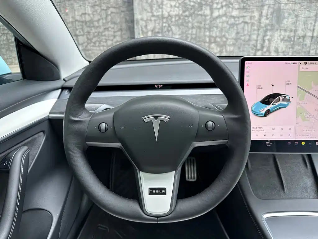 Tesla Model 3 — фотографии объявления, Фото 13