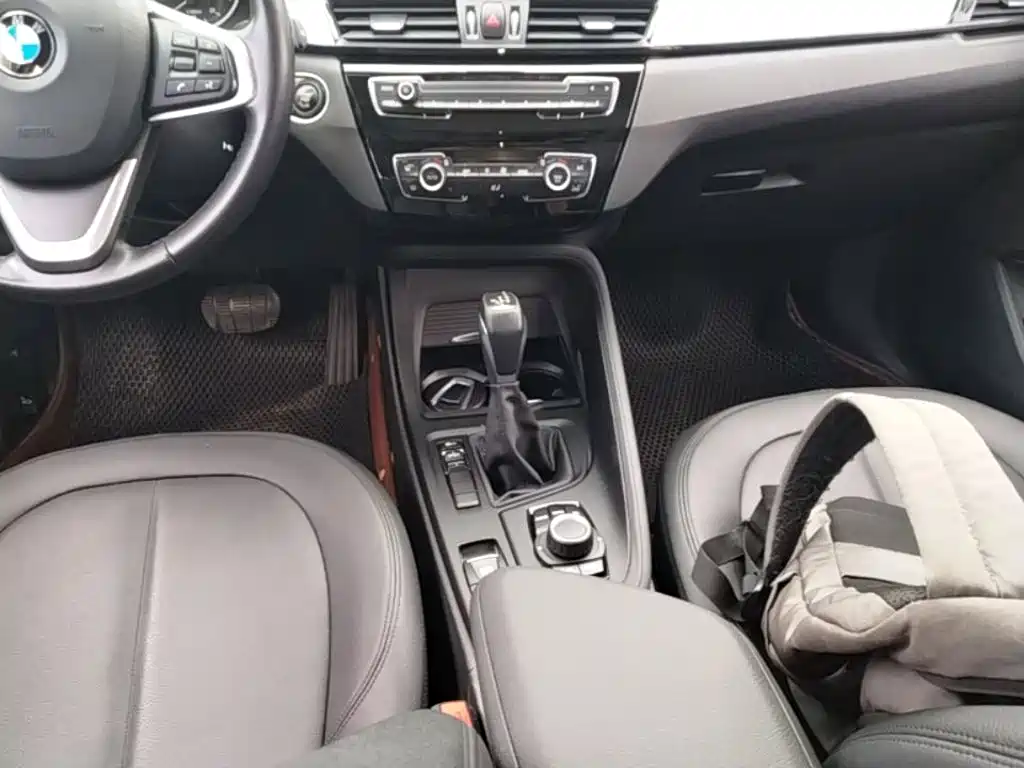 BMW X1 — миниатюра 14