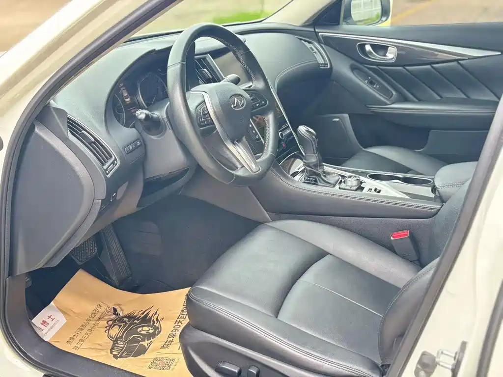 Infiniti Q50L — миниатюра 4