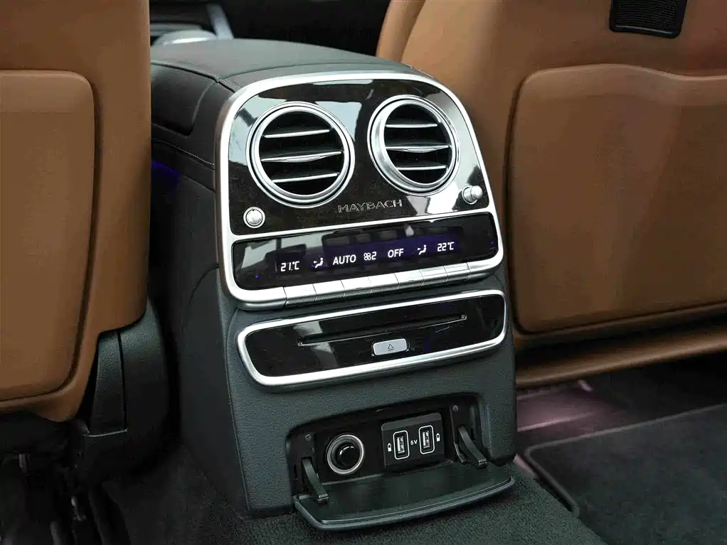Mercedes-Benz S-Class — миниатюра 18