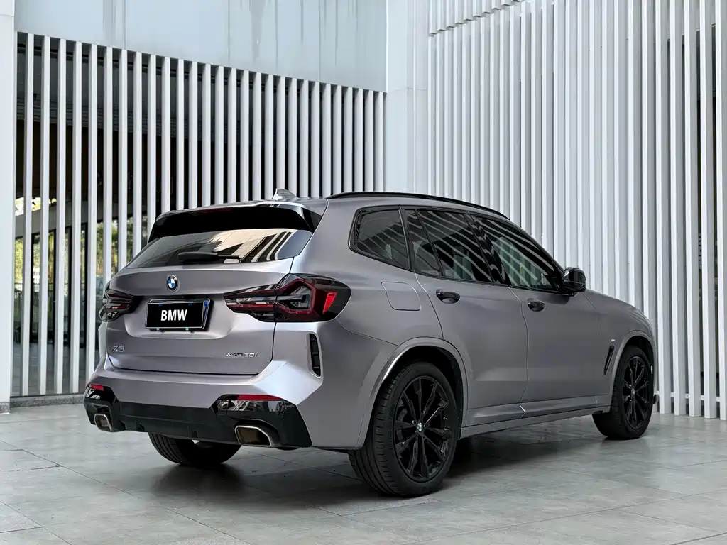 BMW X3 — миниатюра 11
