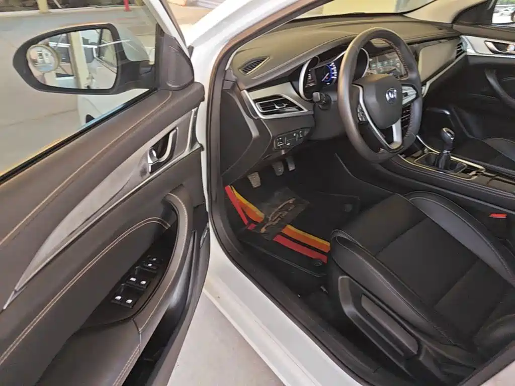 Changan Eado — миниатюра 16