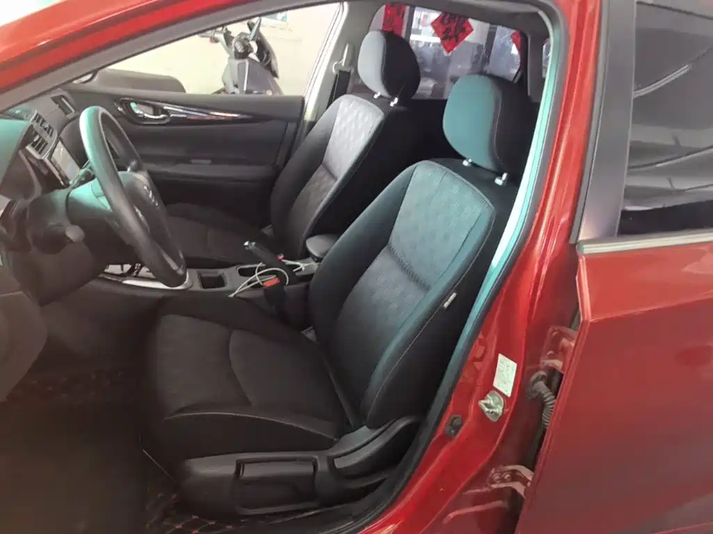 Nissan Tiida — миниатюра 15