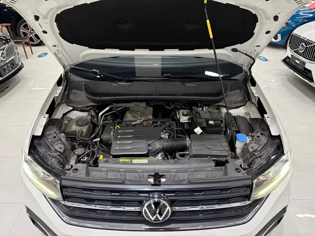 VOLKSWAGEN EXPLORING THE SHADOW