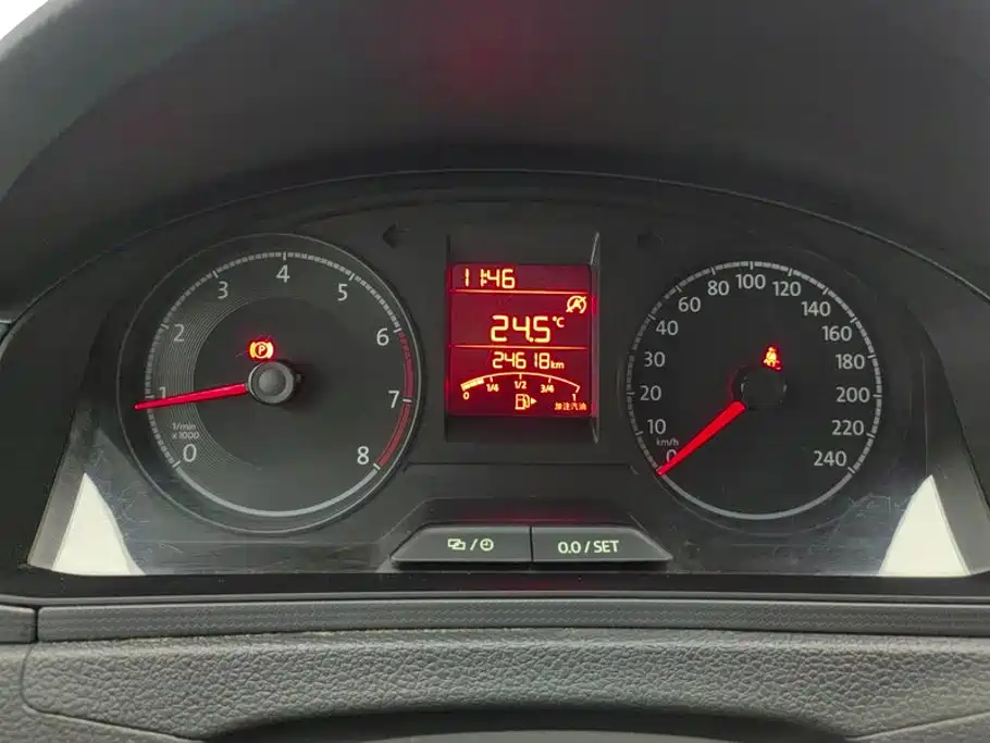 Volkswagen Santana — миниатюра 14