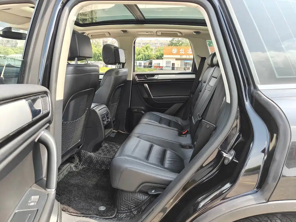 Volkswagen Touareg 2017 3.0TSI