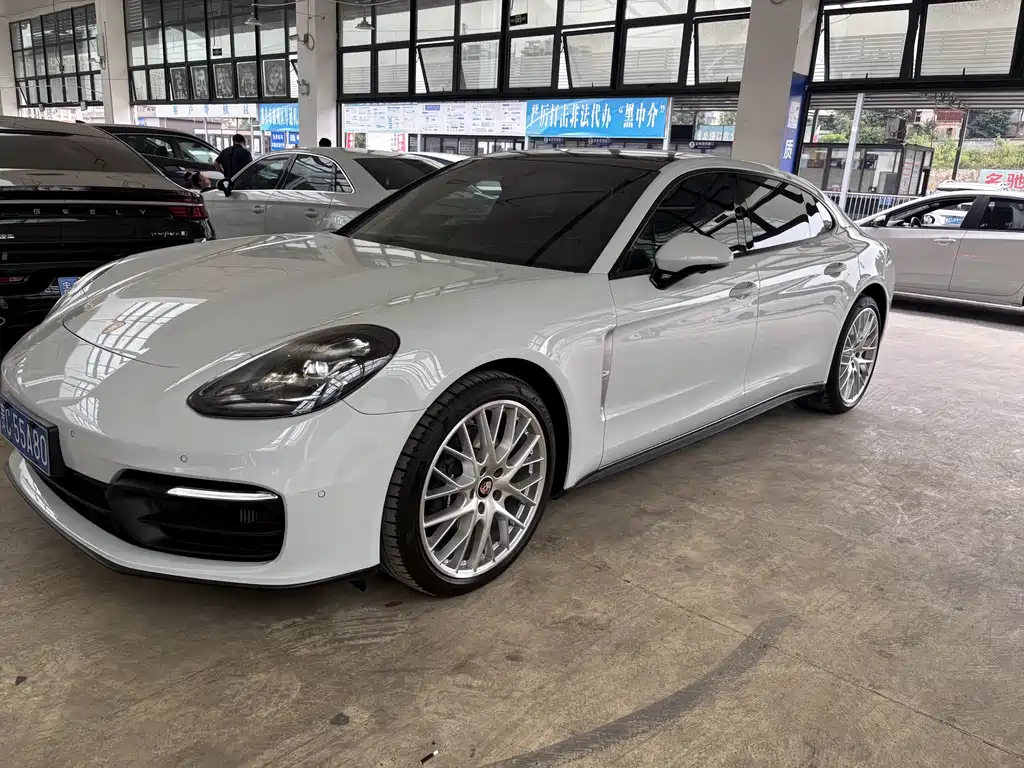 Porsche Panamera 2023 Panamera 4 Executive Long Wheelbase 2.9T