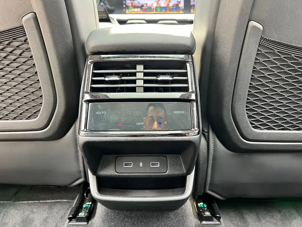 Geely Xingyue L — миниатюра 17