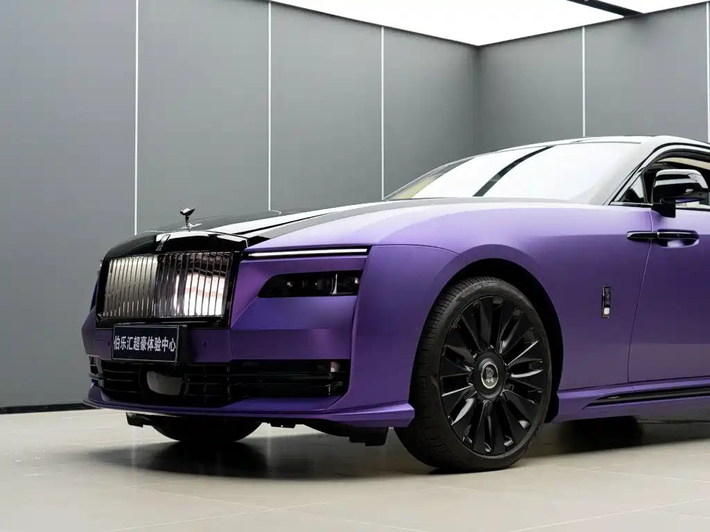 Rolls-Royce Phantom — миниатюра 6