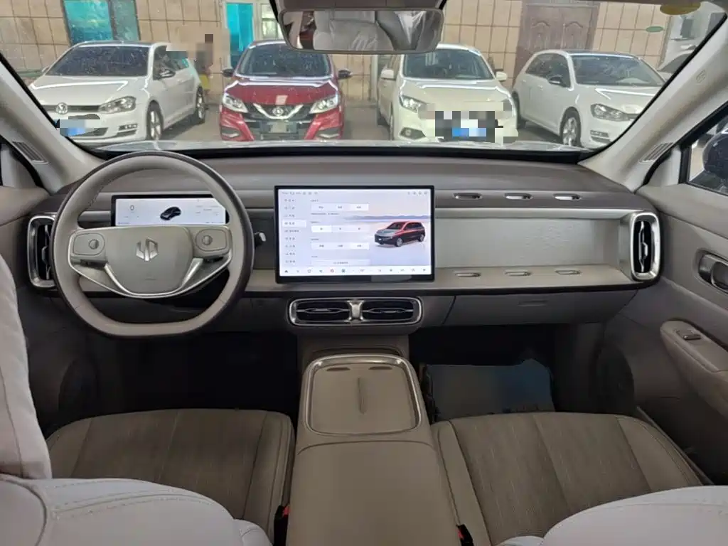 Leapmotor Leapmotor B10 — миниатюра 10