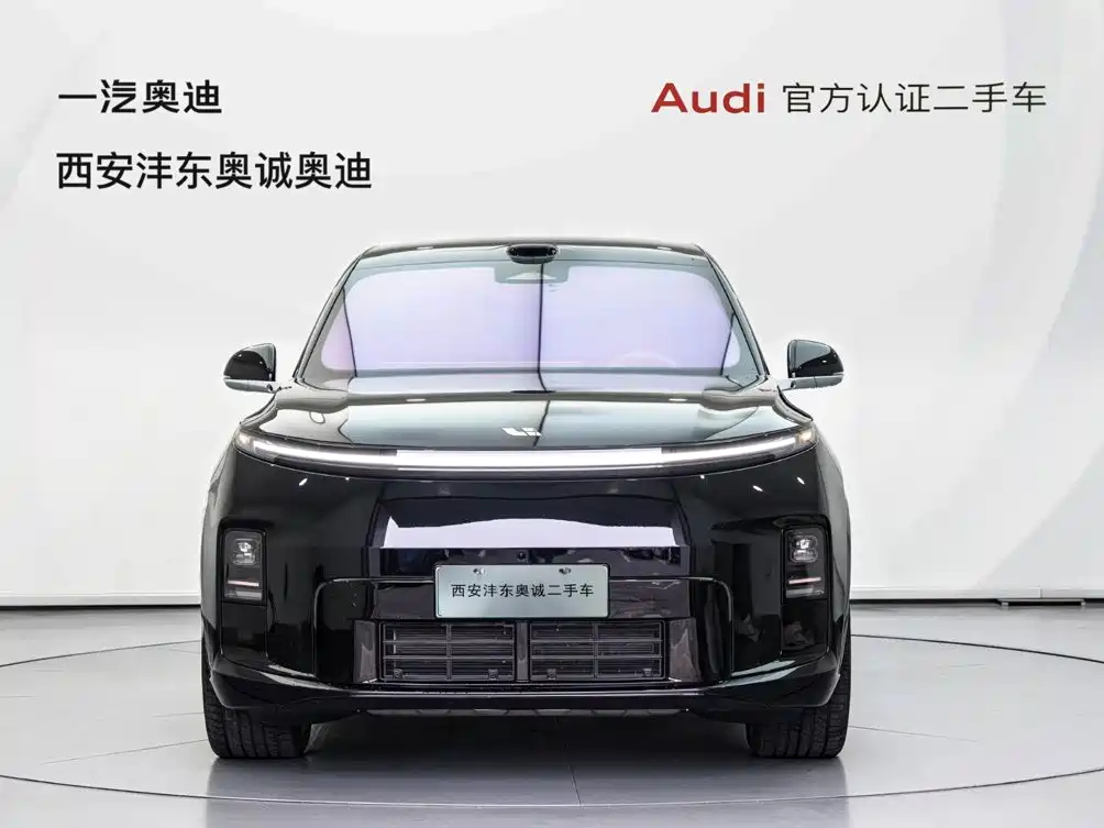 Li Auto Li L8 — миниатюра 2