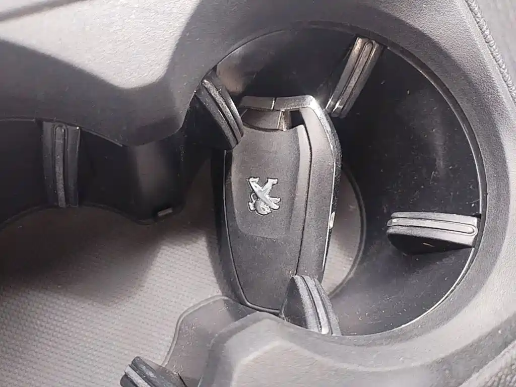 Peugeot 5008 — миниатюра 9