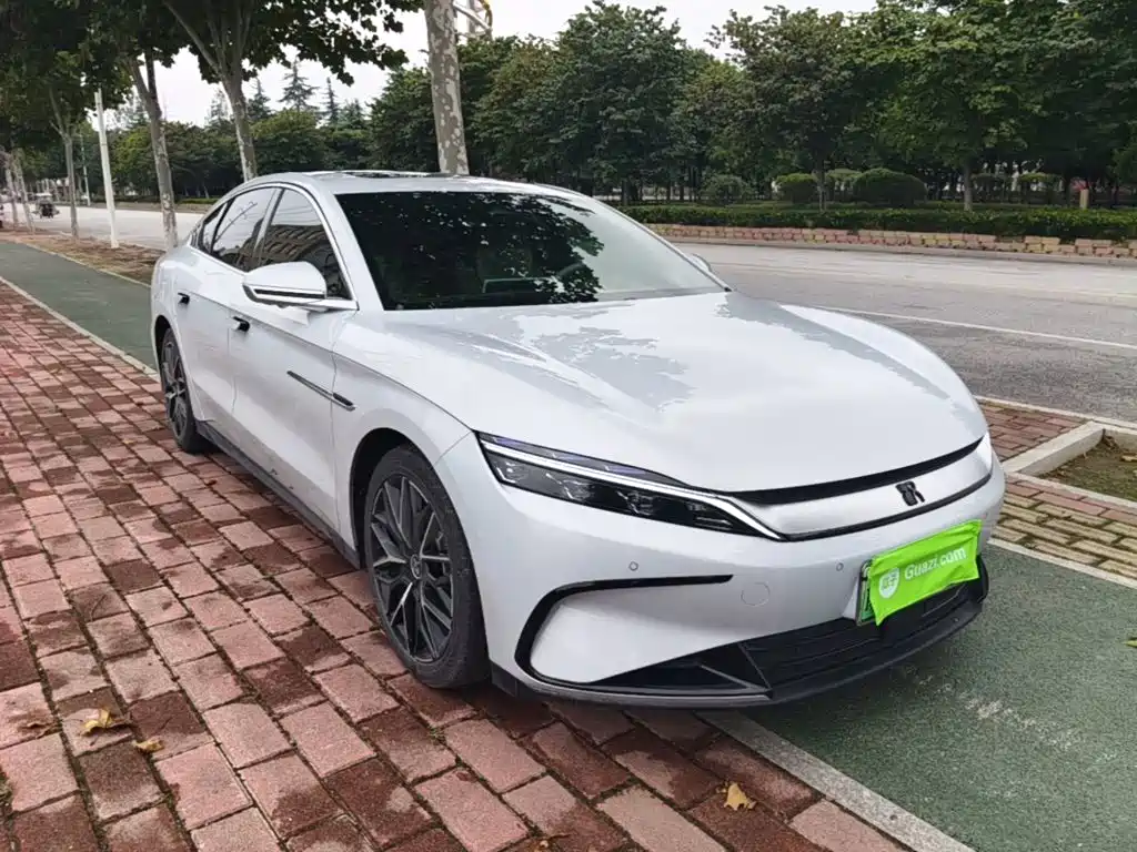 BYD Han — миниатюра 4