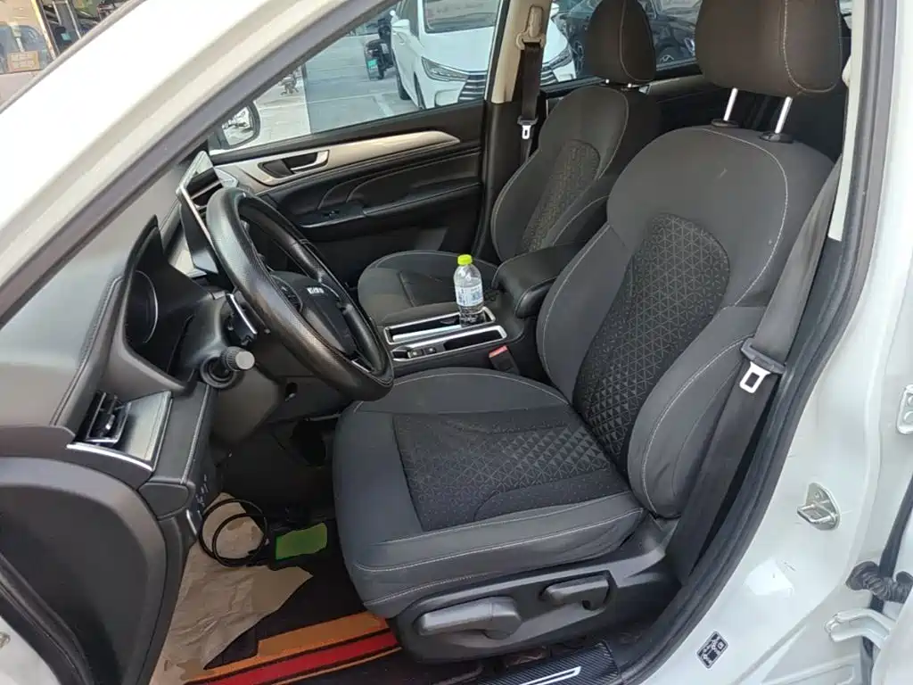 Haval M6 — миниатюра 15