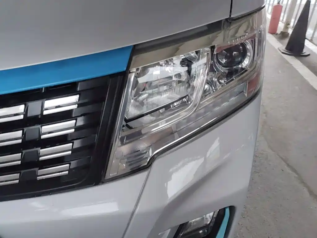 Kuayue 新豹T3 EV — миниатюра 24