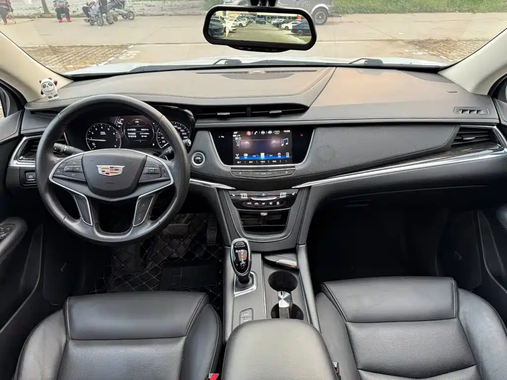Cadillac XT5 — миниатюра 10