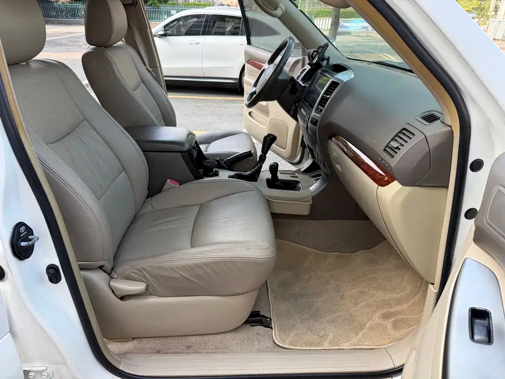 Toyota Prado (Import) — миниатюра 14