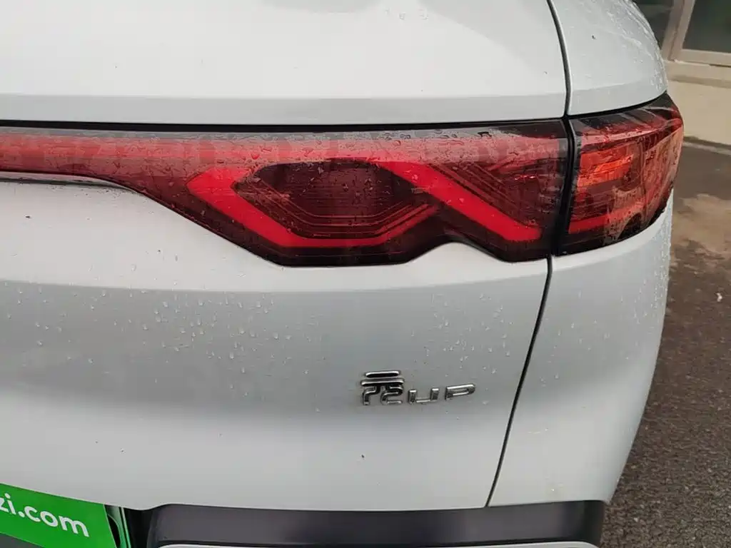BYD Yuan UP — миниатюра 8