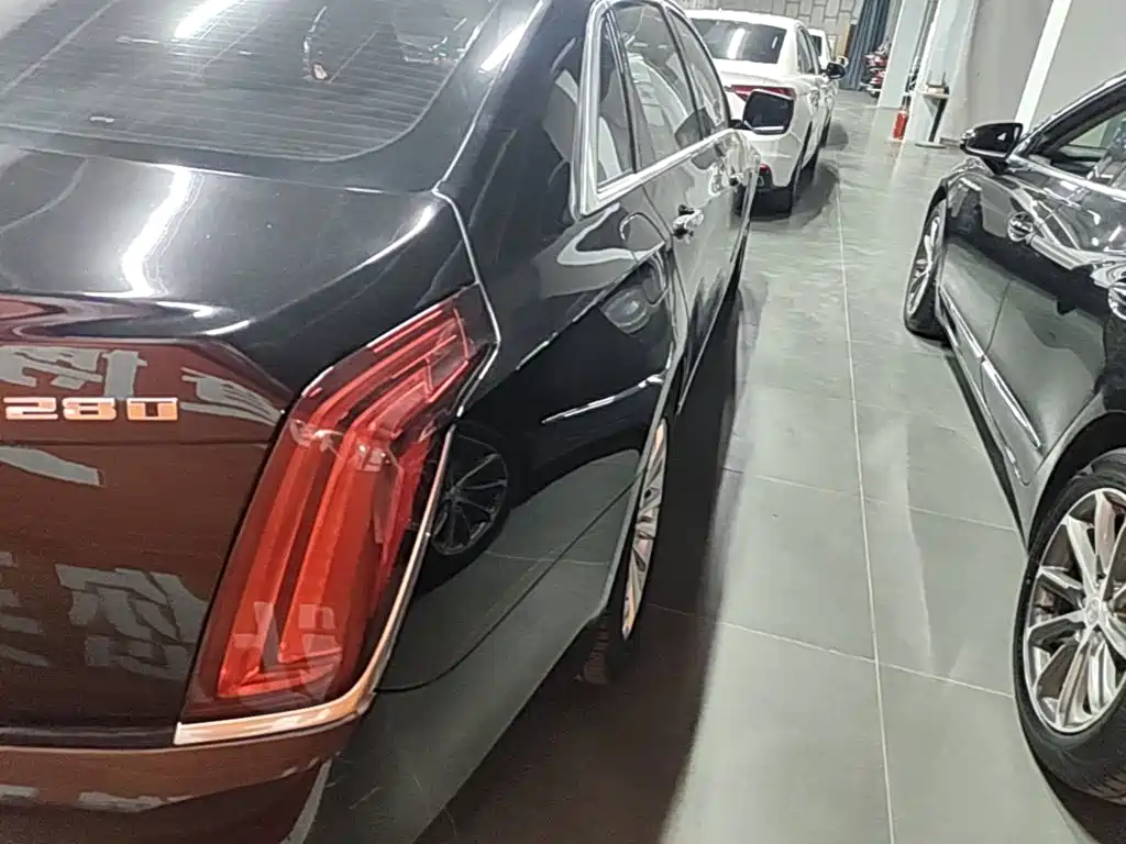Cadillac CT6 — миниатюра 8