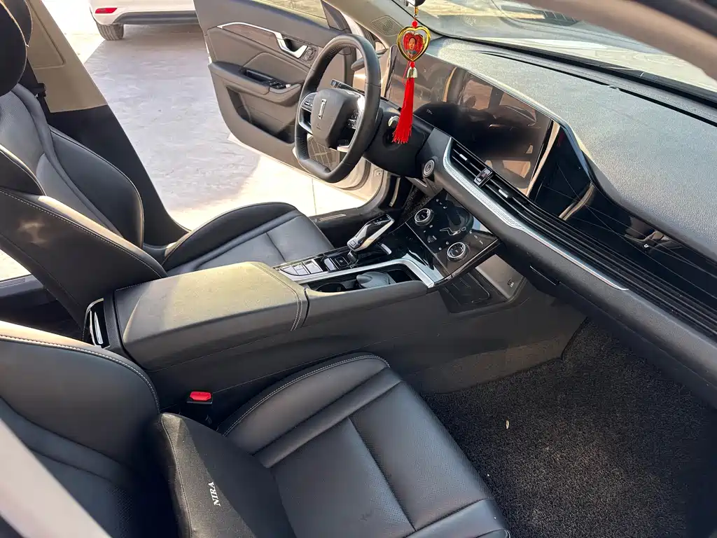 Bestune B70 — миниатюра 15