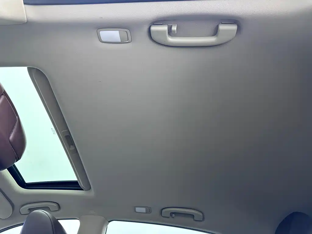 Infiniti QX50 — миниатюра 14