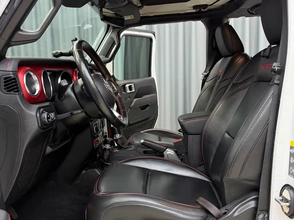 Jeep Wrangler — миниатюра 9