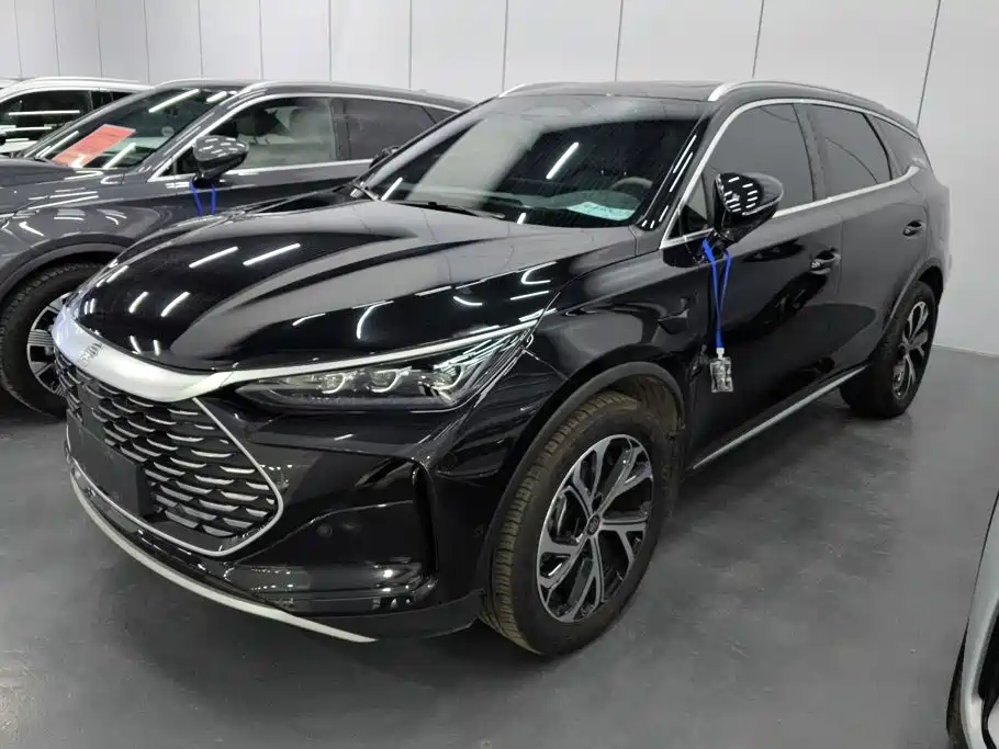2025 BYD Tang - zdjęcie 1 z 16