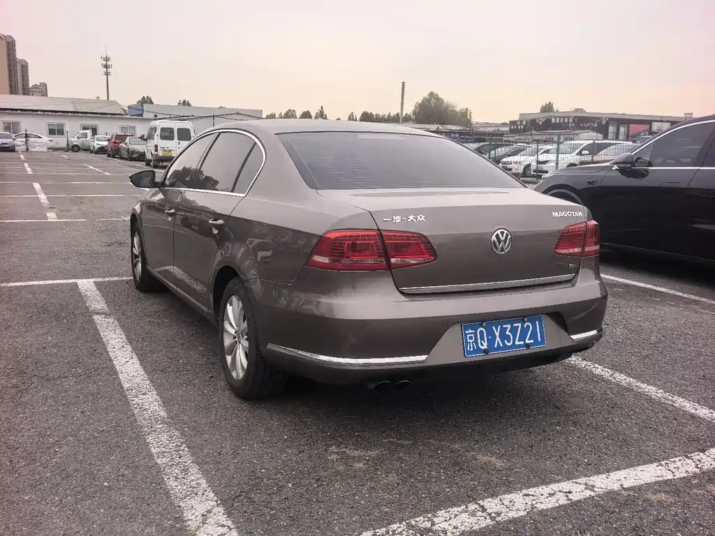 Volkswagen Magotan — миниатюра 4