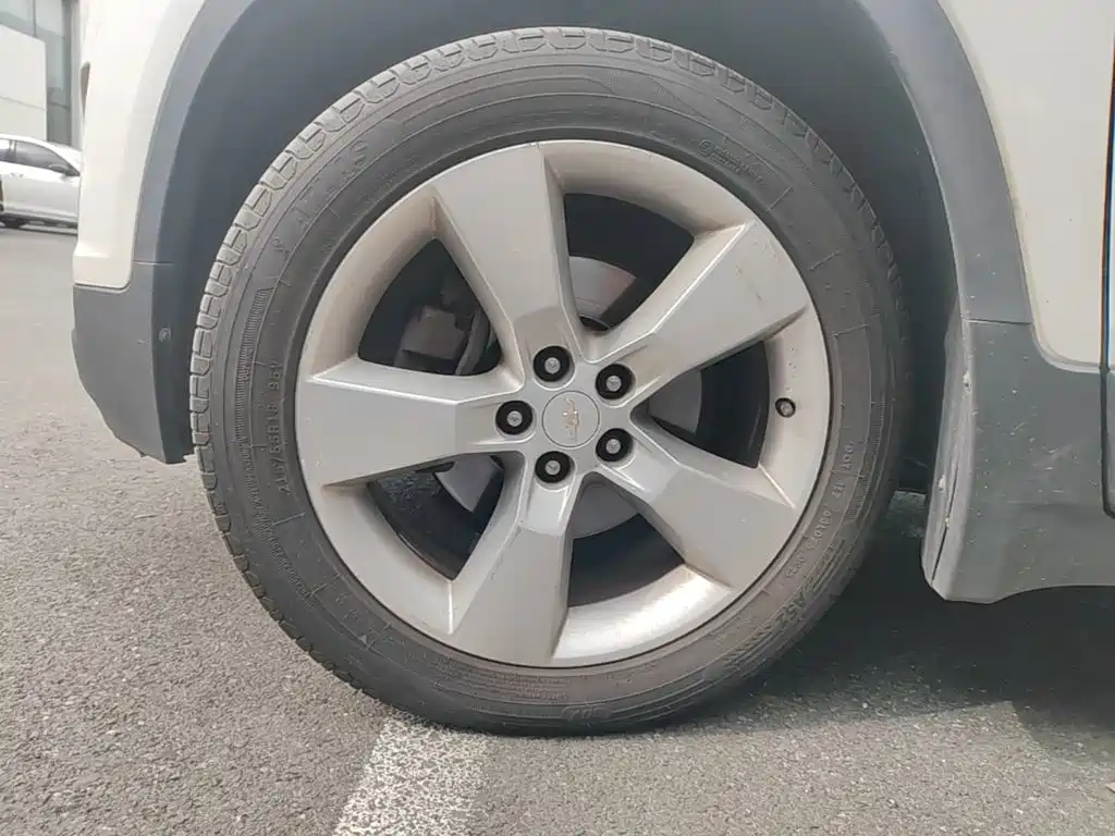 Chevrolet Trax — миниатюра 23