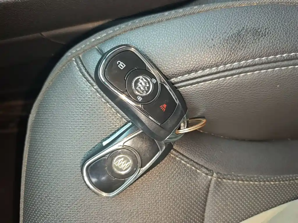 Buick Excelle — миниатюра 9