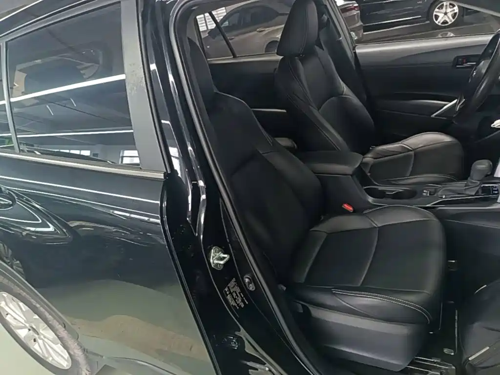 Toyota Frontlander — миниатюра 25
