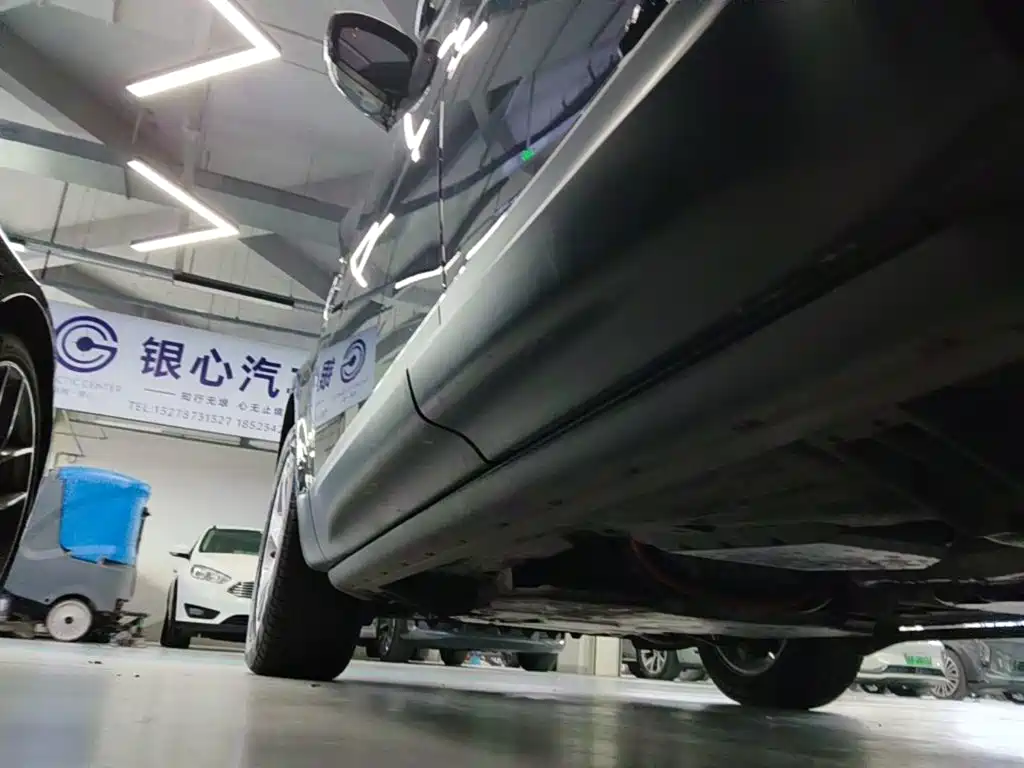 Land Rover Sport PHEV — миниатюра 22