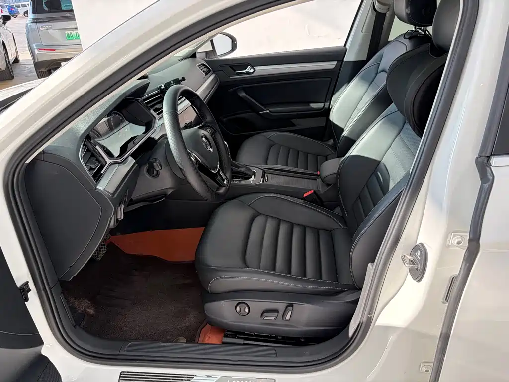 Volkswagen Lamando — миниатюра 4