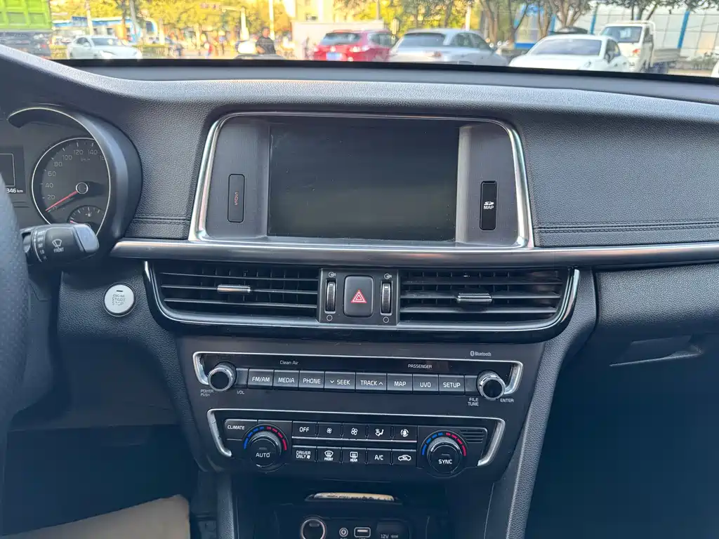 Kia K5 — миниатюра 8