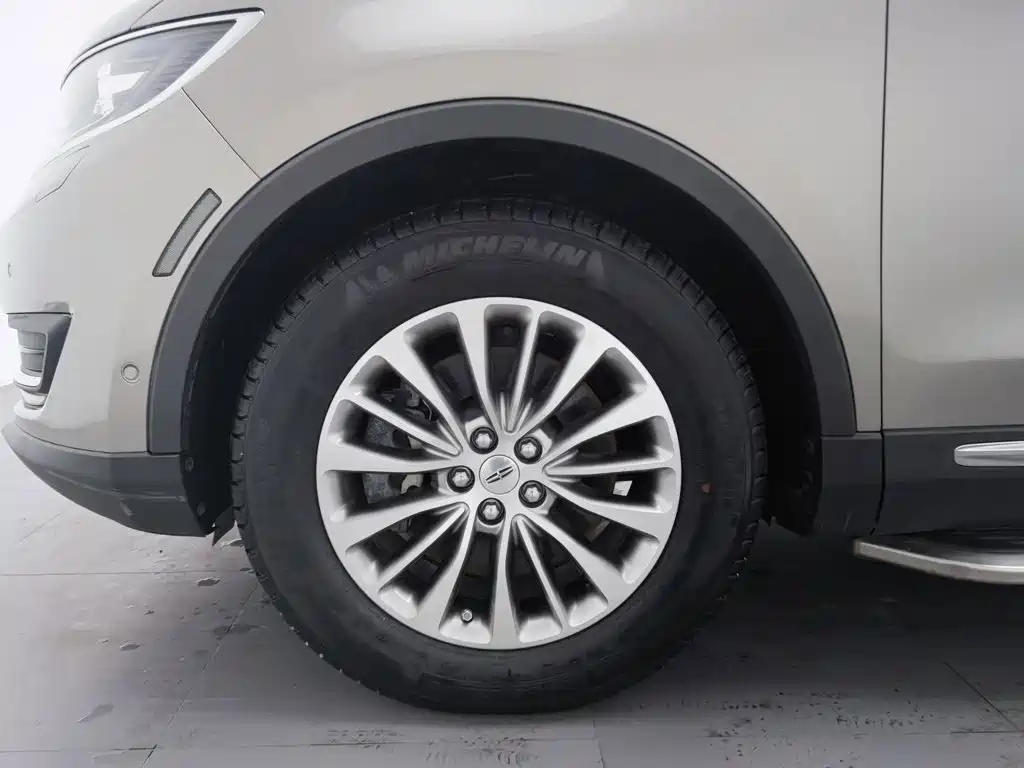 Lincoln MKX — миниатюра 17