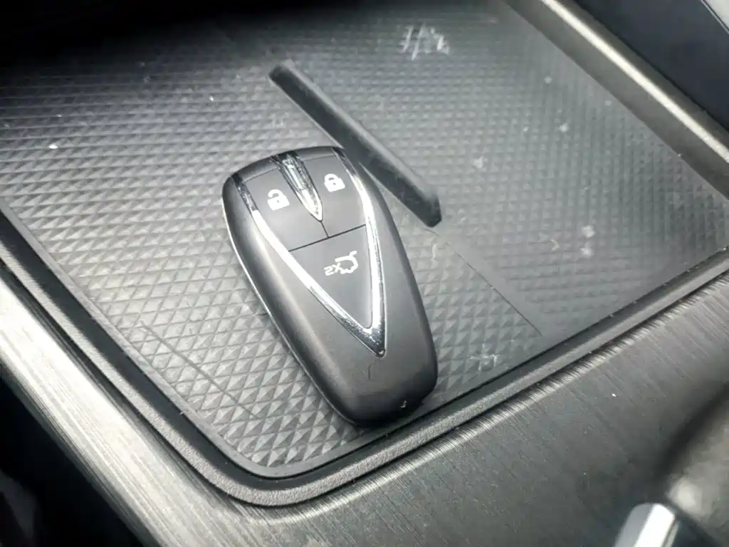 Changan UNI-T — миниатюра 9
