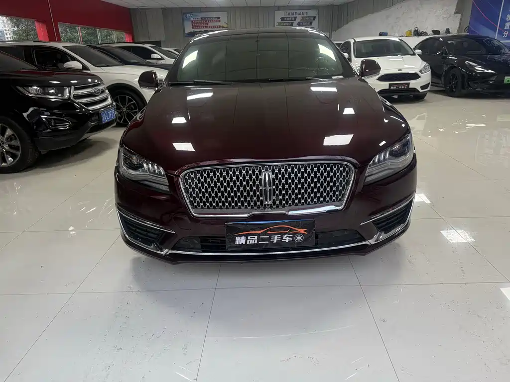 Lincoln MKZ — миниатюра 2